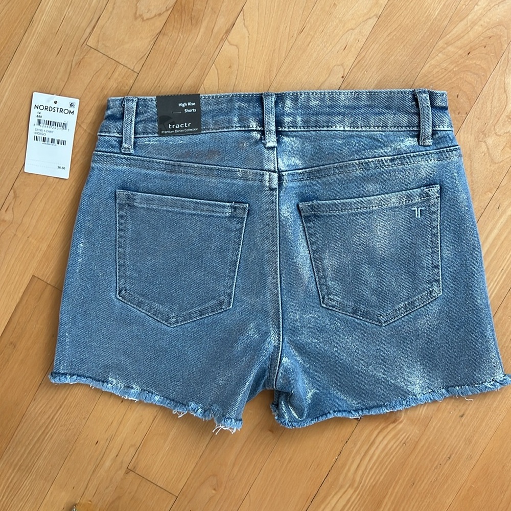 🩶14Jr High Rise Slim Fit Metallic Foil Fray Hem Denim Shorts by Tractr | Indigo - Picture 4 of 17